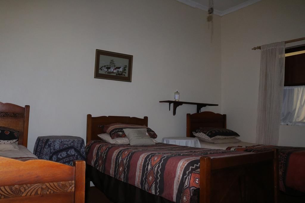 Grysbok Self Catering Accommodation Oudtshoorn Eksteriør billede