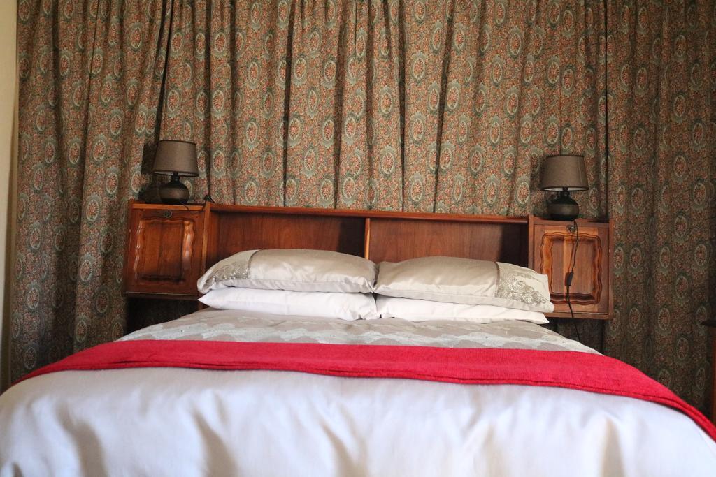 Grysbok Self Catering Accommodation Oudtshoorn Eksteriør billede